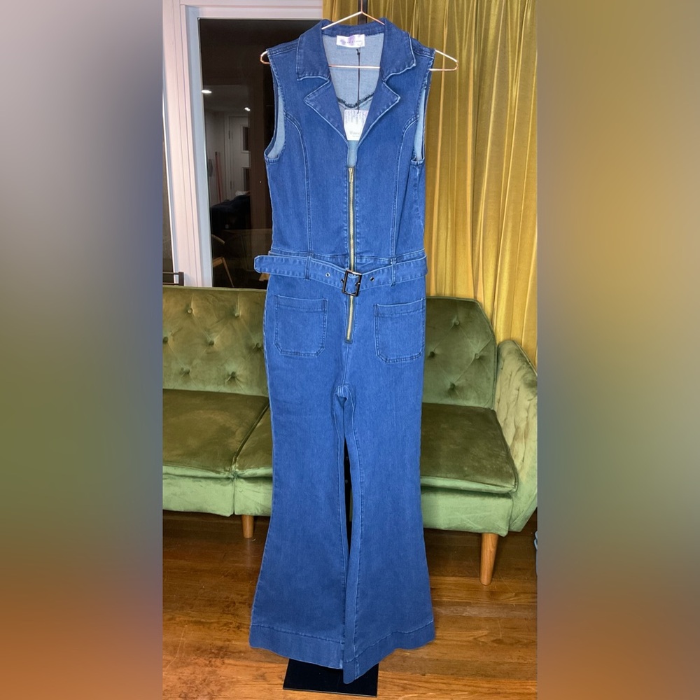 Wisteria Lane Denim Jumpsuit Sz L NWT